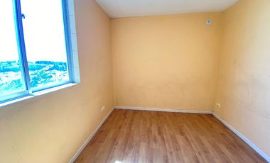 Renovada y Amplia Casa con 5 dormitorios cocina comedor diario 1 baño estacionaiento bodega excelente conectividad