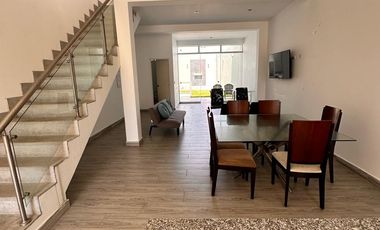 Casa de Playa en Venta en Bujama – 3 Pisos con Piscina | Condominio Brisas