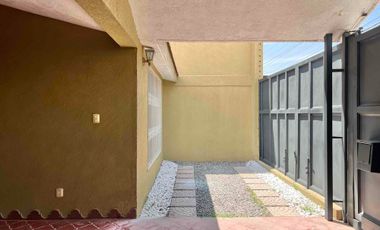 CASA EN RENTA para oficinas