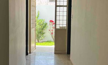 CASA EN RENTA para oficinas