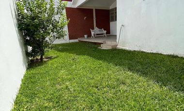 CASA EN RENTA para oficinas