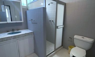 CASA EN RENTA para oficinas