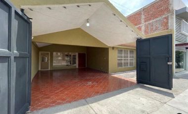 CASA EN RENTA para oficinas