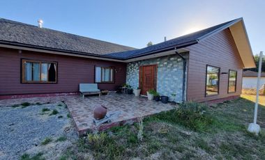 Amplia Casa en Condominio Los Robles Cayumapu