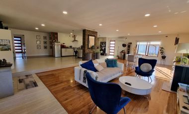 Amplia Casa en Condominio Los Robles Cayumapu