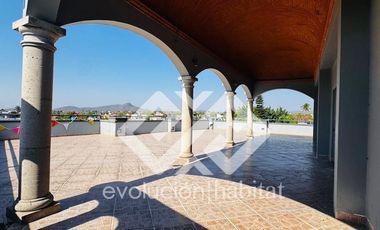 EDIFICIO EN VENTA CON 220 M2 DE SUPERFICIE, EN ACATLIPA CENTRO, MORELOS