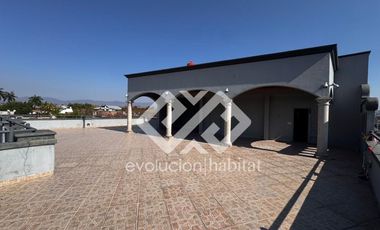 EDIFICIO EN VENTA CON 220 M2 DE SUPERFICIE, EN ACATLIPA CENTRO, MORELOS