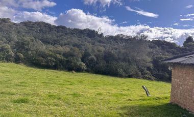 VENDO LINDA FINCA CON RIO EN GUASCA