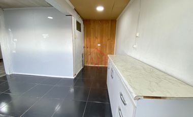 Iluminada y Renovada Casa en Venta 2 dormitorios amplios cocina comedor diario 1 baño calefaccion a pelet aislacion termica ventanas termo panel