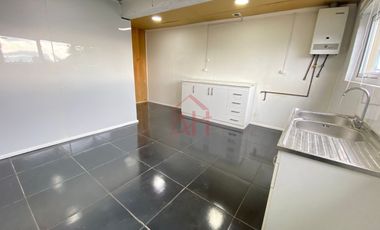 Iluminada y Renovada Casa en Venta 2 dormitorios amplios cocina comedor diario 1 baño calefaccion a pelet aislacion termica ventanas termo panel