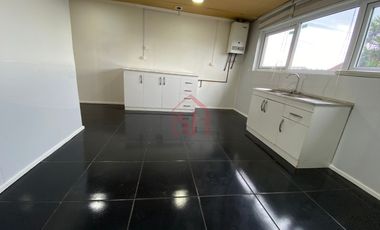 Iluminada y Renovada Casa en Venta 2 dormitorios amplios cocina comedor diario 1 baño calefaccion a pelet aislacion termica ventanas termo panel