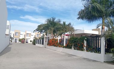 Se vende Casa en Nuevo Vallarta totalmente amueblada en El Roble Residencial