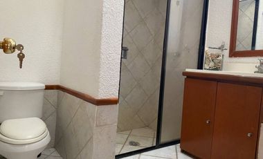 SE VENDE BONITA CASA EN CONDOMINIO DE TRES NIVELES EN ATIZAPÁN DE ZARAGOZA