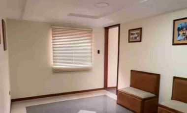 Venta de casa en el Descanso subida a San Cristóbal, tres dormitorios más suite, ático