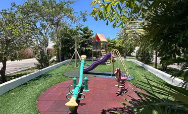 casa  en privada Verna con amenidades vigilancia y seguridad en norte de merida conkal