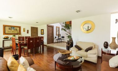 Casa de 4 recámaras en recta a Cholula