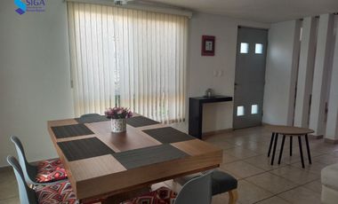 RENTA DE CASA AMUEBLADA!