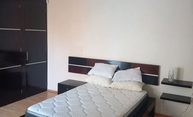 RENTA DE CASA AMUEBLADA!