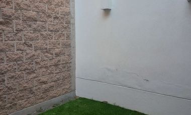 RENTA DE CASA AMUEBLADA!