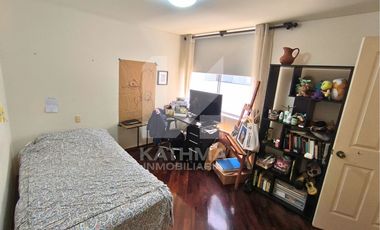 VENTA DE HERMOSO DEPARTAMENTO EN CHACARILLA DEL ESTANQUE