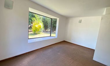 Venta Parcela de 5000 mts2 camino Huichahue con casa regularizada de 3 dormitorios 2 baños de concreto