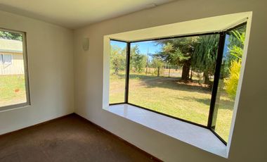 Venta Parcela de 5000 mts2 camino Huichahue con casa regularizada de 3 dormitorios 2 baños de concreto