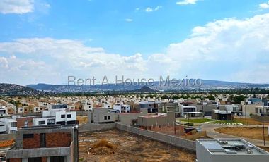 Puerta Real departamento nuevo en venta de 3 recamaras IO2564