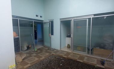 Rumah Hook 3 Kamar di Depok Serua Pondok Petir, Asri dan Murah!