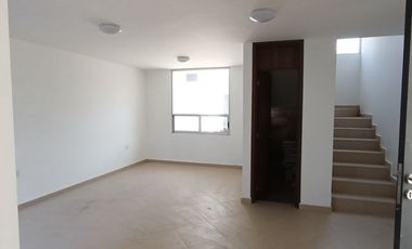 VENTA DE CASA EN CONJUNTO DE 7 EN COLONIA EL SALVADOR