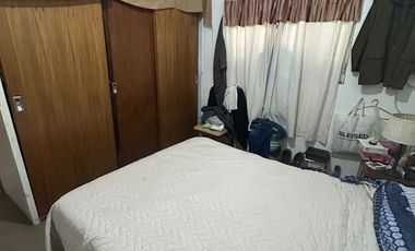 Venta de Casa a reciclar en Barrio Santa Susana-Alvear