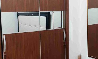 Disewakan Unit Apartemen Puncak Permai Tower A 2BR Lantai 2 Tinggal Bawa Koper