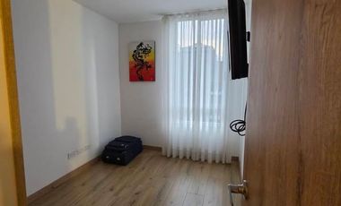 Espectacular Apartamento con Terraza – Milla de Oro, Cajicá  ¡Vive donde todos quieren estar! Rentamos exclusivo apartamento exterior en piso 5, ubica