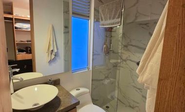 Espectacular Apartamento con Terraza – Milla de Oro, Cajicá  ¡Vive donde todos quieren estar! Rentamos exclusivo apartamento exterior en piso 5, ubica