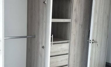 Apartamento en Edificio Inteligente - ¡Ubicación Premium en Chía!  Vive la comodidad de la domótica en este espectacular apartamento de 80 m², ubicado