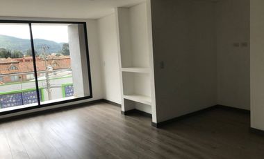Este apartamento tiene un metraje envidiable de 123 metros, lo cual es un gran factor diferenciador. Aquí tienes tres opciones para resaltar tanto la