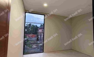 Rumah Baru di Riungbandung Siap huni, SHM dekat Sekolahan di Kota Bandung.
