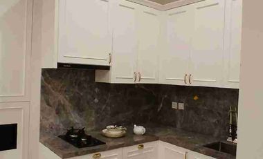 Di Sewakan Rumah 2 Lantai Furnished Posisi Hook Cluster Eropa Sedayu City Kelapa Gading