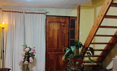 SE ARRIENDA AMPLIA CASA EN CUMPEO