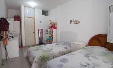 ALQUILO CASA AMPLIA EN ESQUINA EN LA URB. LAS PIEDRAS DE BUENA VISTA - LLAXTA