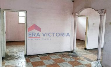 Kesempatan Langka! Rumah Usaha Pinggir Jalan Raya, Cocok Toko & Kuliner