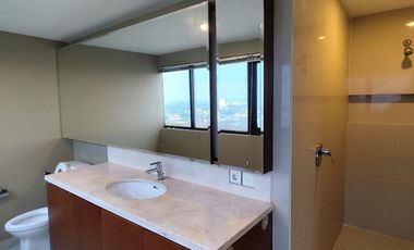 Sewa Apartemen Bona Vista Lebak Bulus, Jakarta Selatan - 4BR Furnished