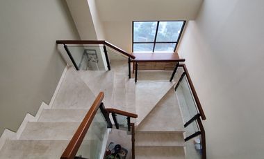 Sewa Apartemen Bona Vista Lebak Bulus, Jakarta Selatan - 4BR Furnished