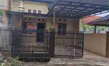 DISEWAKAN RUMAH di Komplek Cisaranten Kulon Arcamanik Bandung