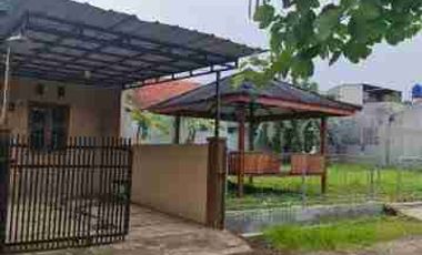 DISEWAKAN RUMAH di Komplek Cisaranten Kulon Arcamanik Bandung