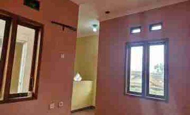 DISEWAKAN RUMAH di Komplek Cisaranten Kulon Arcamanik Bandung