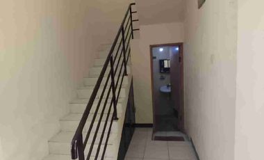 Rumah disewakan 2lantai Sidoarjo kota
