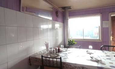 Vendemos Hostal a puertas cerradas $ 400.000.000