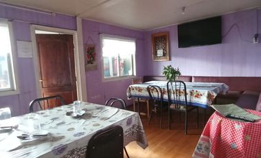 Vendemos Hostal a puertas cerradas $ 400.000.000