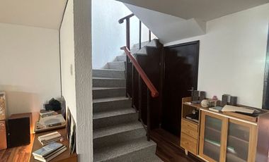 Casa en Venta Para Actualizar, Magisterial Vistabella