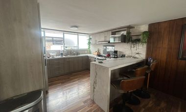 Casa en Venta Para Actualizar, Magisterial Vistabella